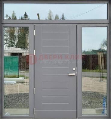 Серая стальная дверь с панелью МДФ и стеклянными фрамугами ДФГ-28 в Жуковском