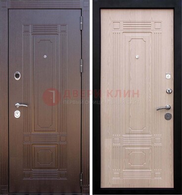 Коричневая входная дверь с МДФ ДМ-173 для кирпичного дома в Жуковском