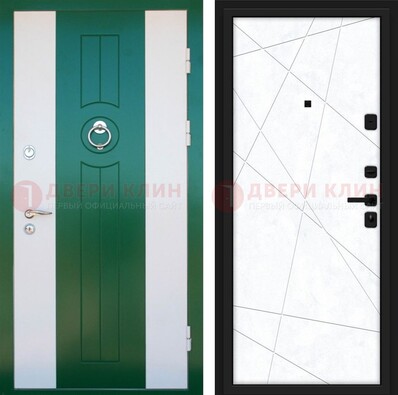 Зеленая железная дверь с панелями МДФ ДМ-369 в Жуковском