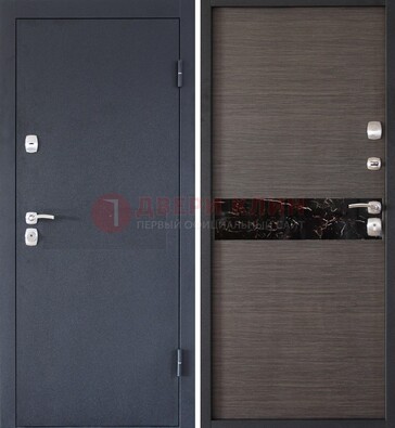 Черная железная дверь с порошковым напылением МДФ внутри ДП-114 в Жуковском