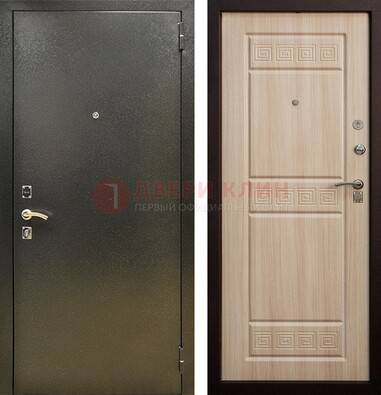 Железная темно-серая дверь с порошковым напылением и МДФ с резьбой ДП-276 в Жуковском