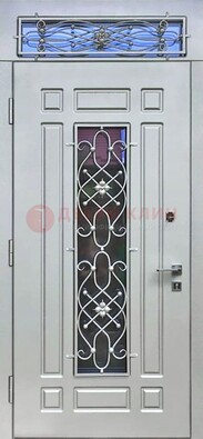 Белая железная дверь со стеклом и ковкой с верхней фрамугой ДСК-112 в Жуковском