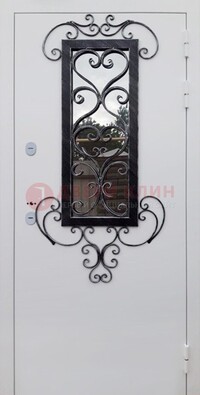 Белая уличная дверь Порошок со стеклом и ковкой ДСК-222 в Жуковском