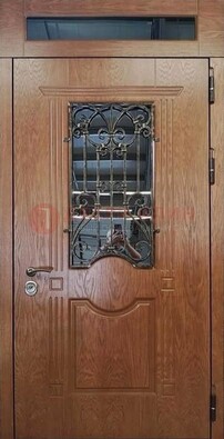 Металлическая входная дверь со стеклом и ковкой для дома ДСК-96 в Жуковском